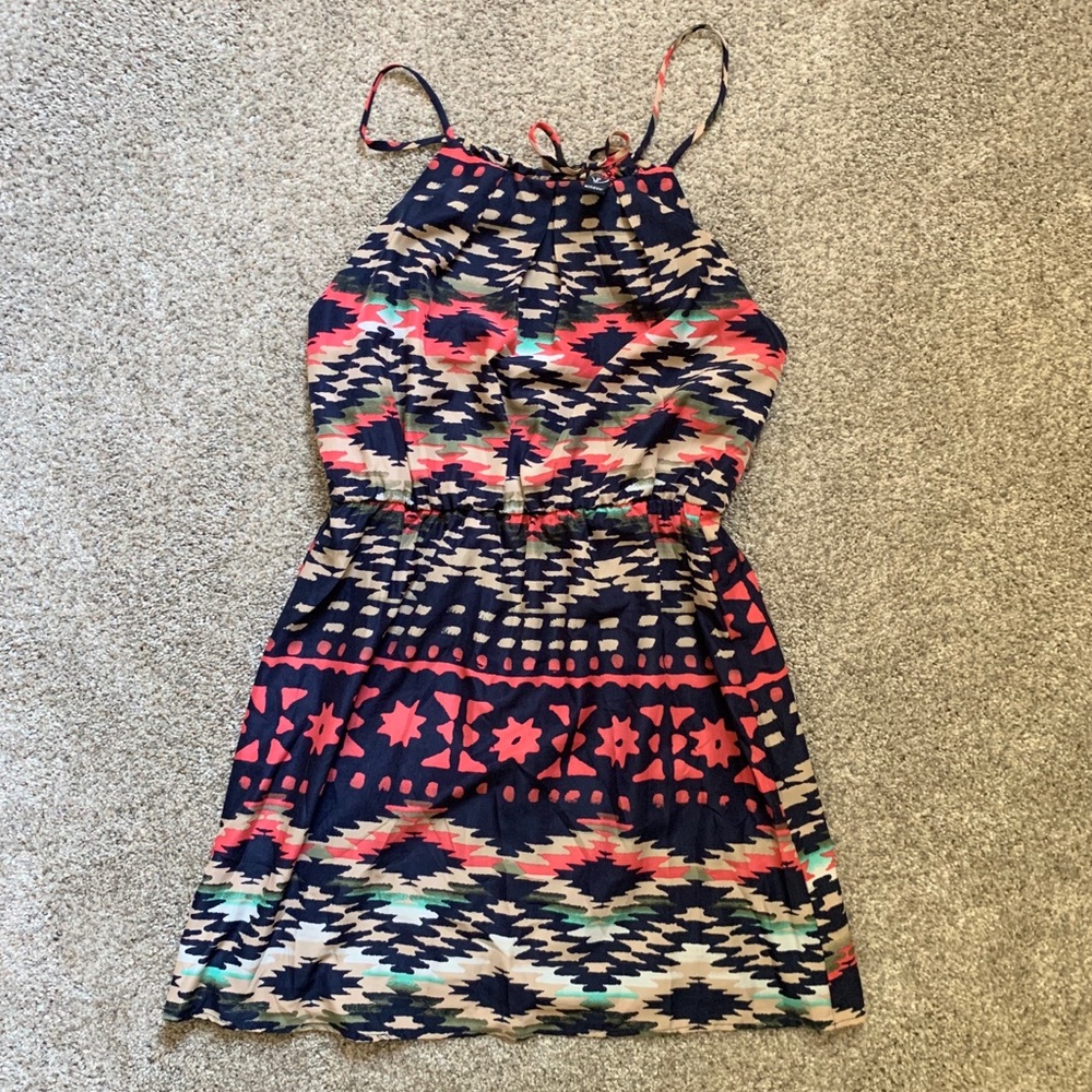 Windsor • Dress